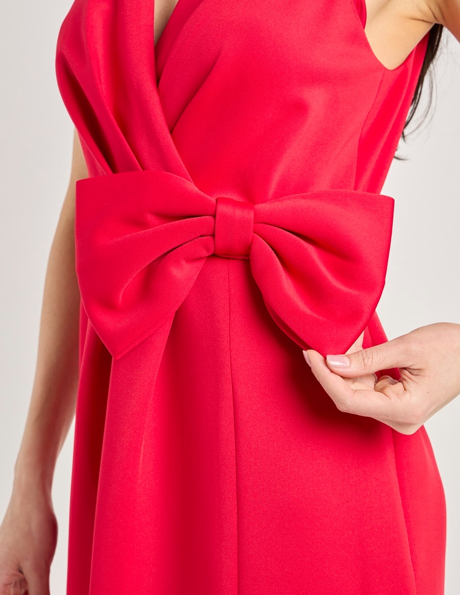 Vestido midi de fiesta escote V