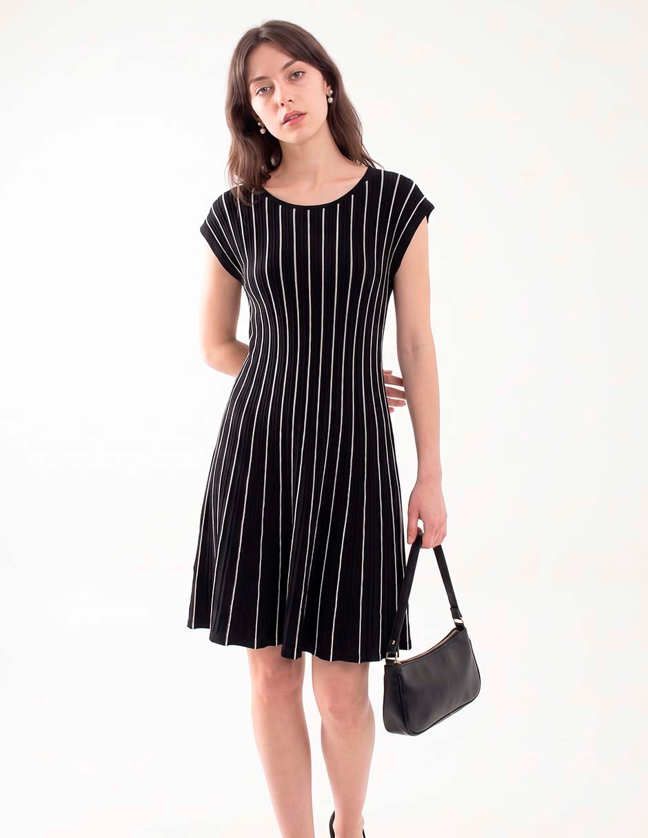 Vestido corto casual para mujer