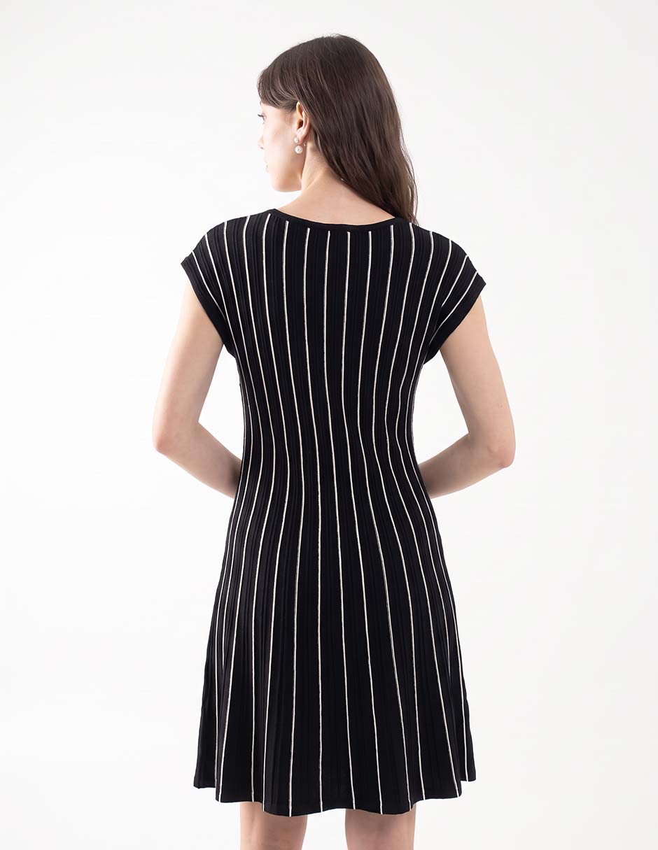 Vestido corto casual para mujer 4